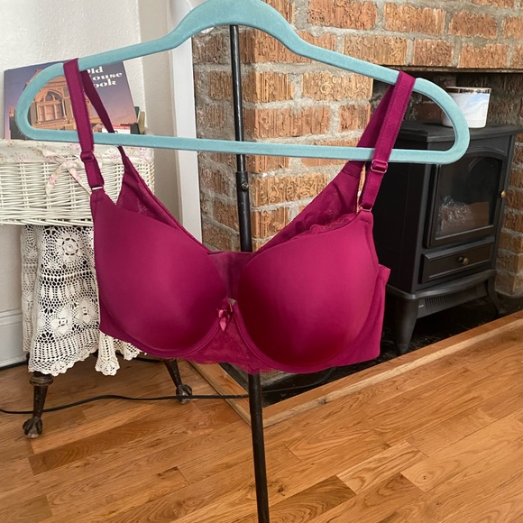 NWOT Torrid Curve Back Smoothing Bra size 40C - Picture 10 of 16